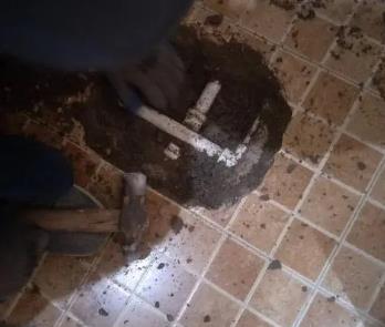 曹县卫生间漏水维修公司为您分享下卫生间渗水如何处理及注意事项